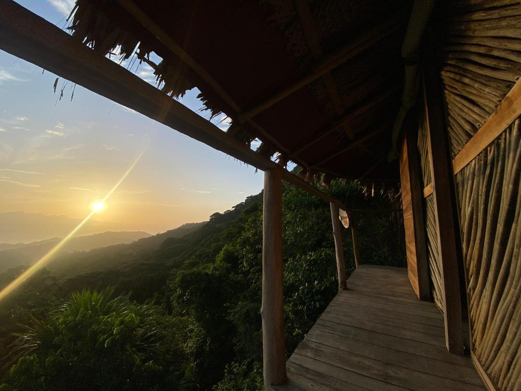 Taorayina Nature Lodge- Immersed In The Forest El Zaino Bagian luar foto